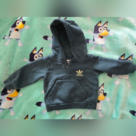 Adidas baby 2 piece Set - Picture 1 of 4